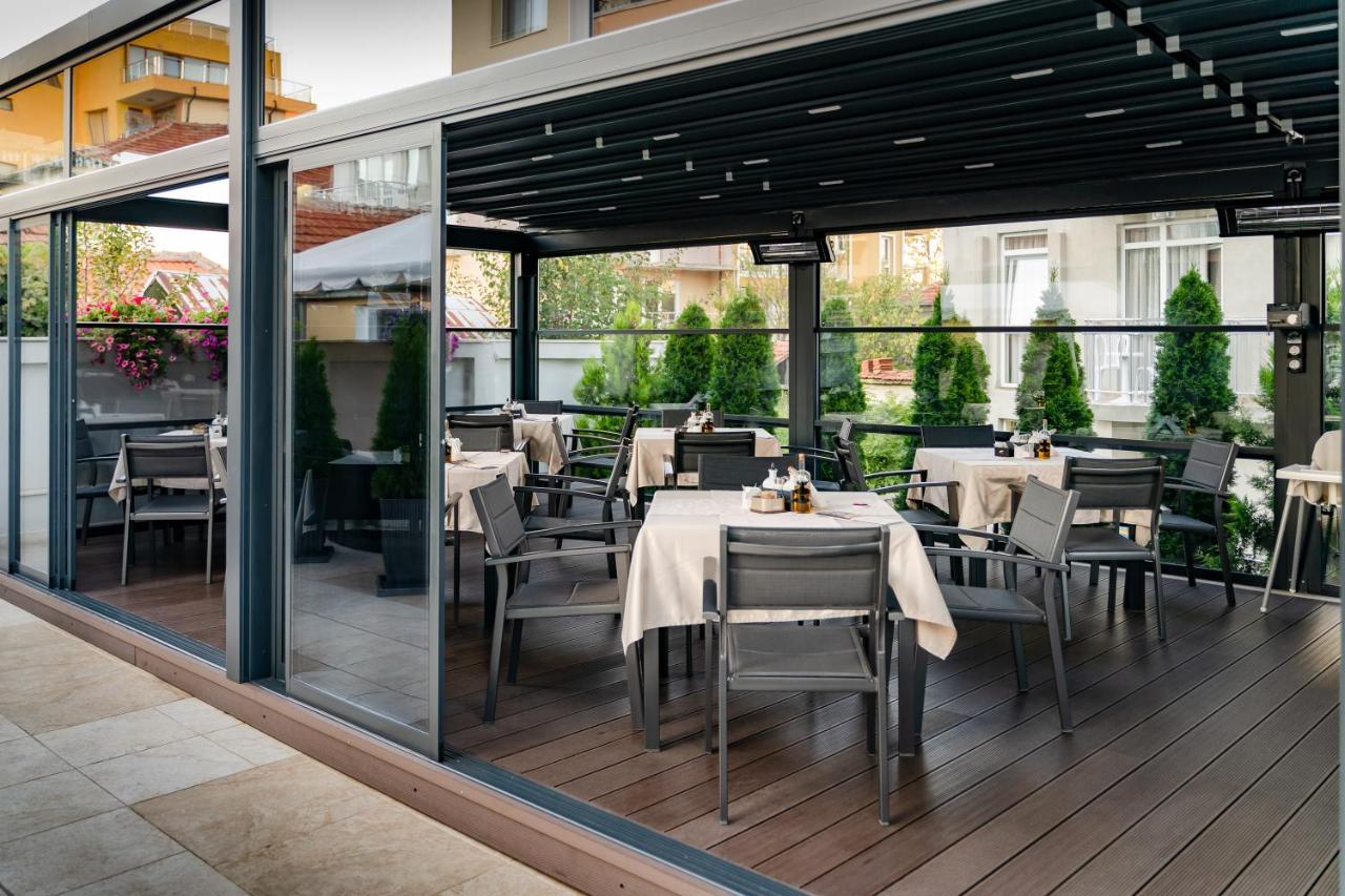 Family Hotel Laxo Obzor Kültér fotó