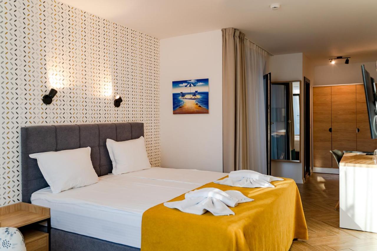 Family Hotel Laxo Obzor Kültér fotó