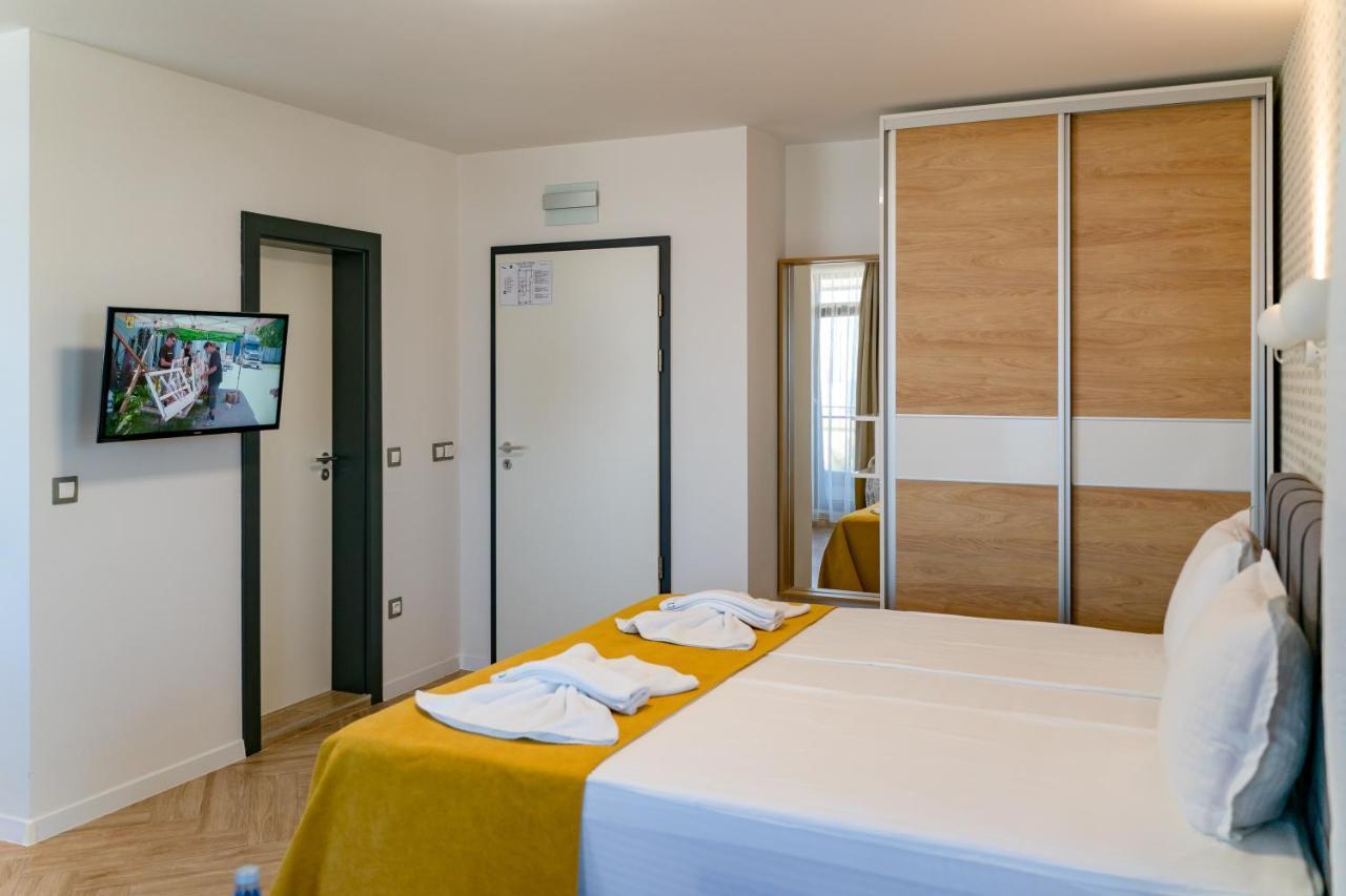 Family Hotel Laxo Obzor Kültér fotó